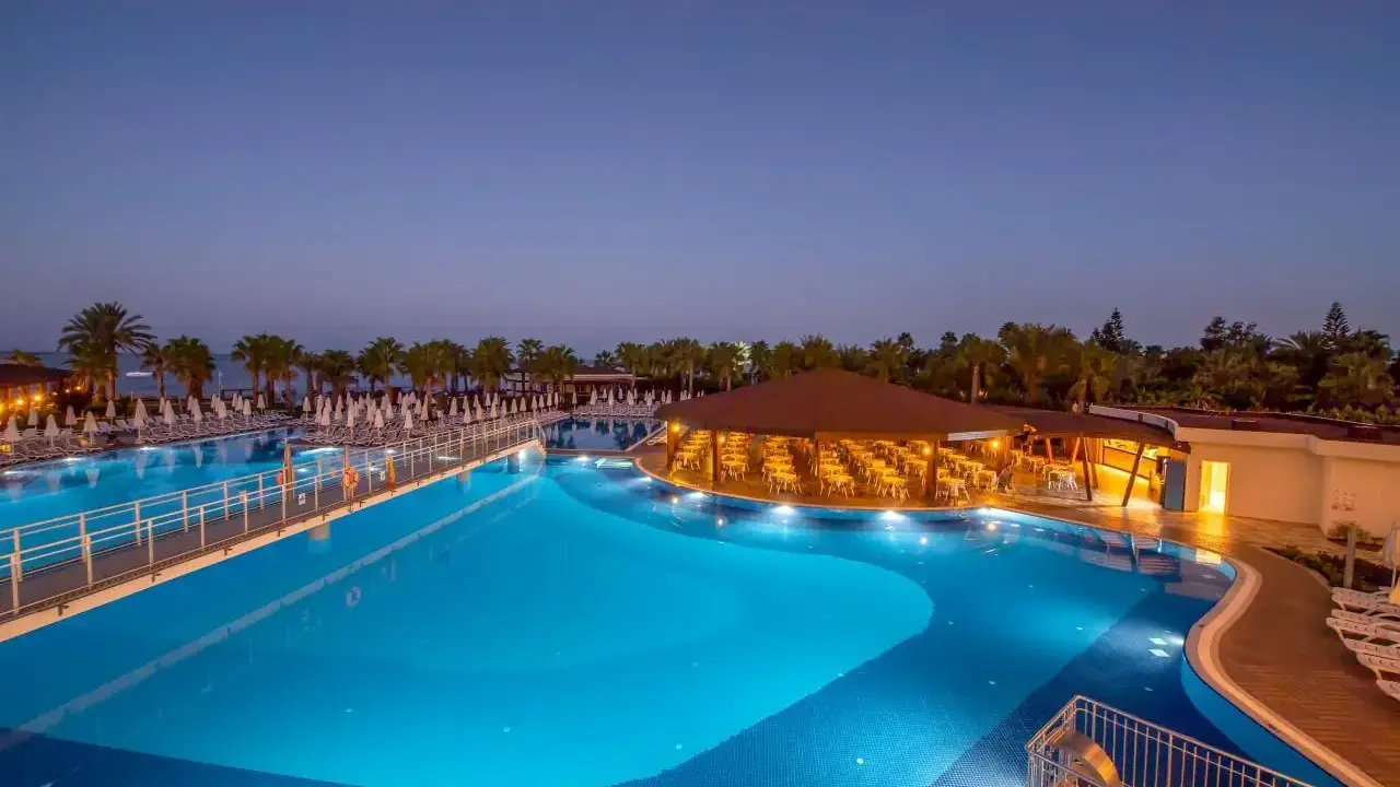 Kirman Sidera Luxury & Spa