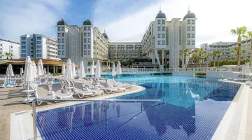 Kirman Sidera Luxury & Spa