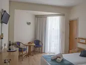 Kissos Hotel