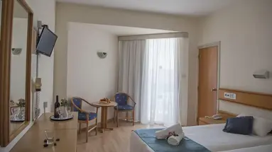 Kissos Hotel
