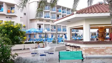 Kissos Hotel