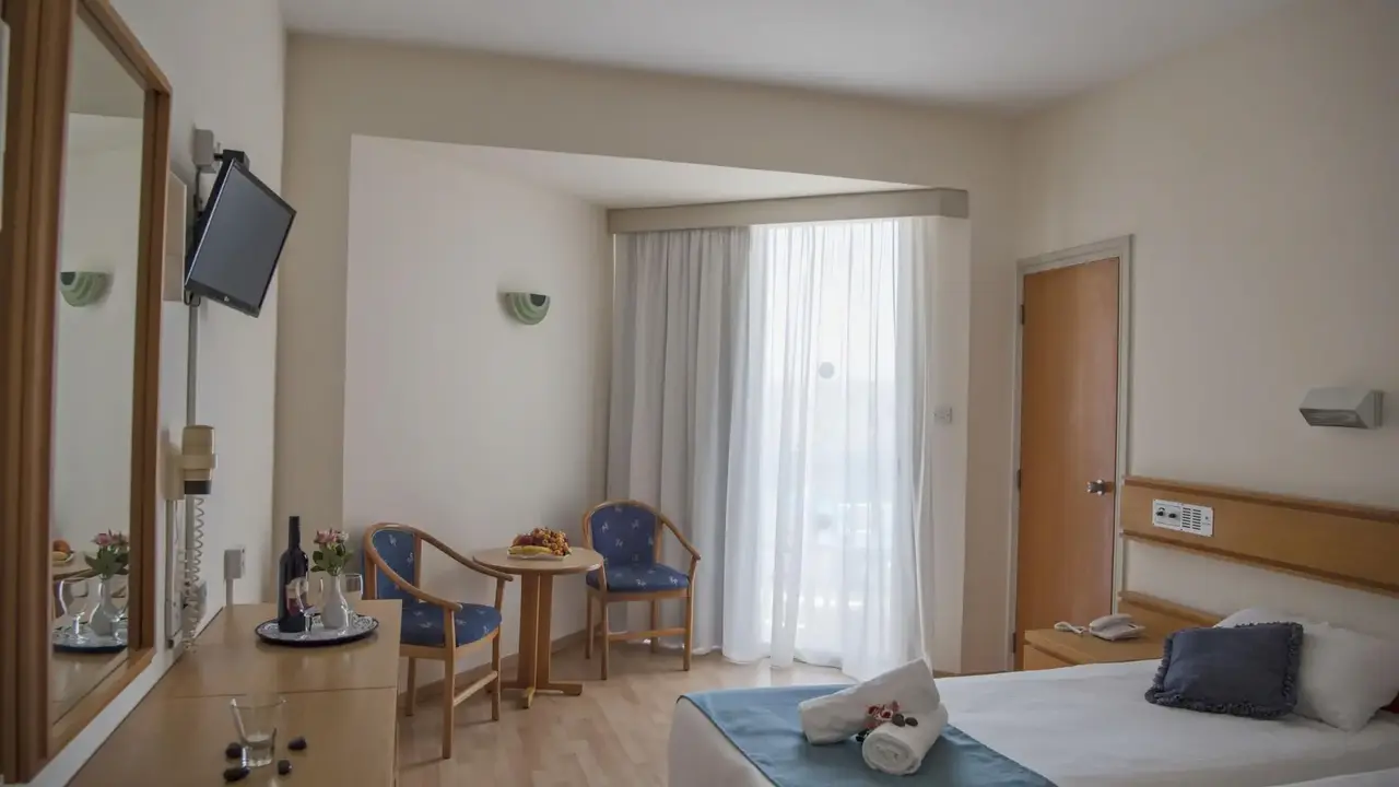 Kissos Hotel
