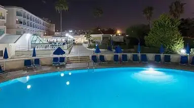 Kissos Hotel