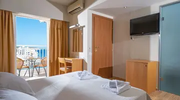 Kitro Beach Hotel (Adult Only +16)