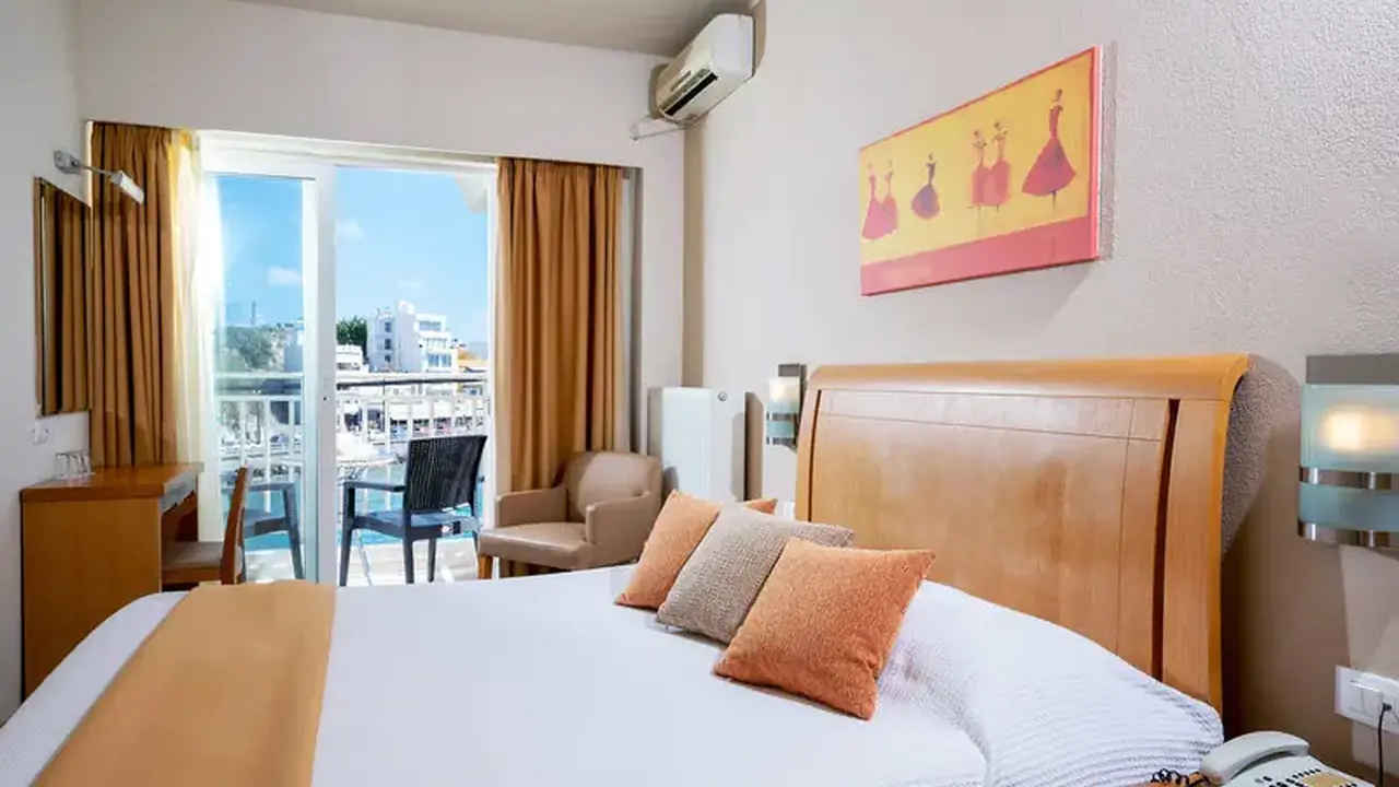 Kitro Beach Hotel