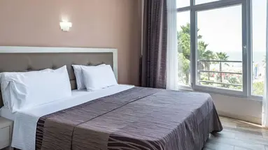 Klajdi Resort
