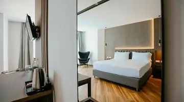 Klajdi Resort