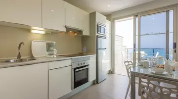 KLAYMAN Diamond Aparthotel
