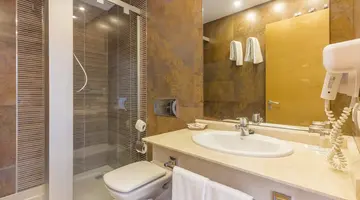 KLAYMAN Diamond Aparthotel