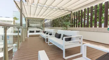 KLAYMAN Diamond Aparthotel