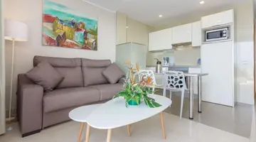 KLAYMAN Diamond Aparthotel