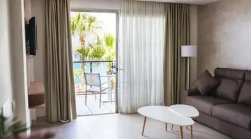 KLAYMAN Diamond Aparthotel