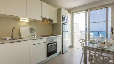 KLAYMAN Diamond Aparthotel