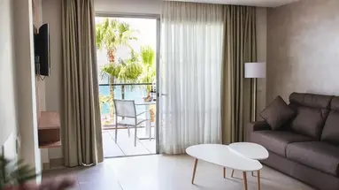 KLAYMAN Diamond Aparthotel