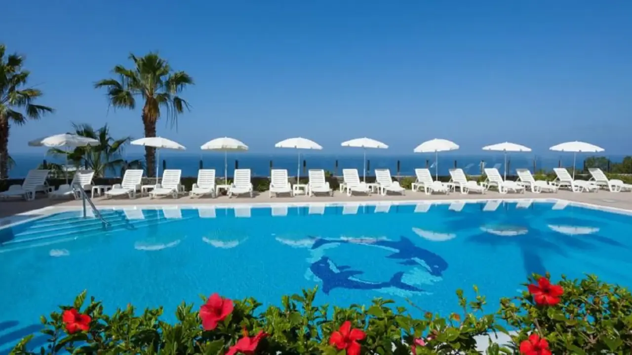 Klayman Diamond Aparthotel
