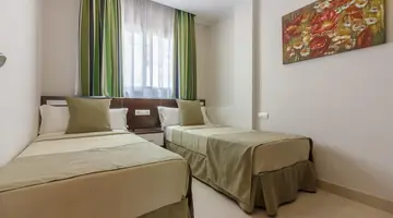 KLAYMAN Diamond Aparthotel