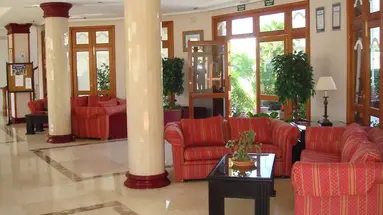 KLAYMAN Olivina Aparthotel