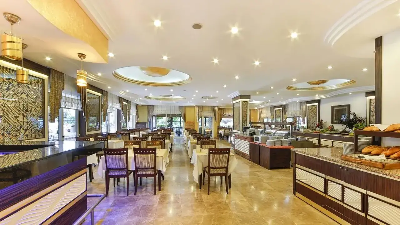 KLEOPATRA ADA HOTEL