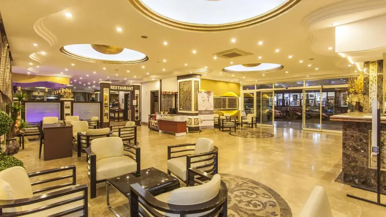 KLEOPATRA ADA HOTEL