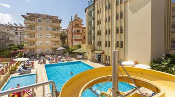Kleopatra Beach Hotel