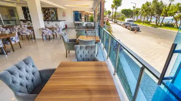KLEOPATRA LIFE HOTEL