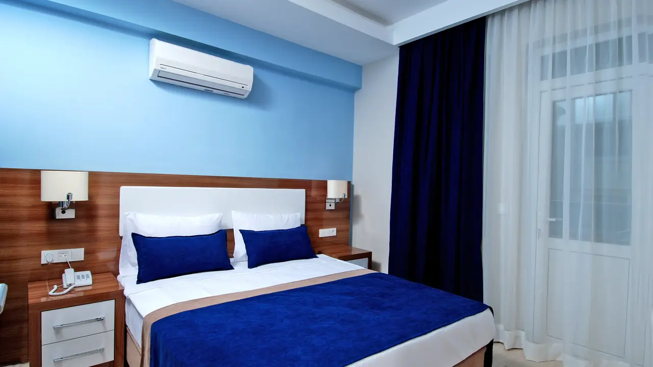 KLEOPATRA RAMIRA HOTEL