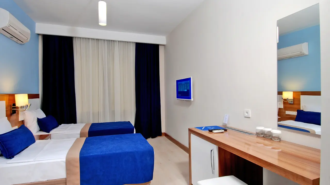 KLEOPATRA RAMIRA HOTEL