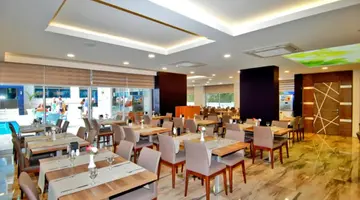 KLEOPATRA RAMIRA HOTEL