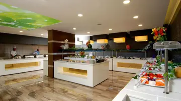 Kleopatra Ramira Hotel