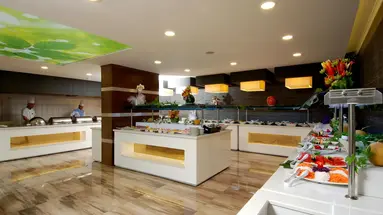 Kleopatra Ramira Hotel