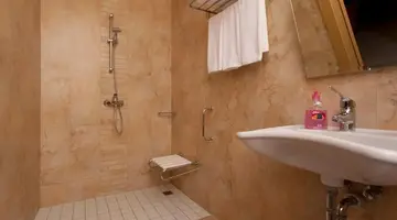KLEOPATRA REMI HOTEL