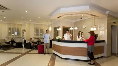 Kleopatra Remi Hotel