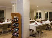 Kleopatra Remi Hotel