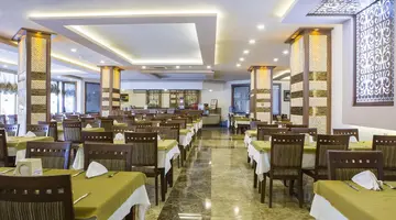 Kleopatra Royal Palm Hotel