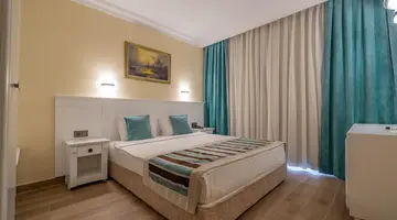 KLEOPATRA ROYAL PALM HOTEL