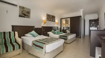 Kleopatra Royal Palm Hotel