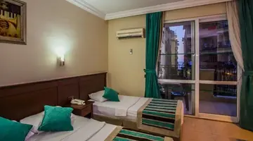 Kleopatra Royal Palm Hotel
