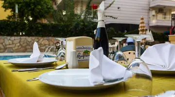 KLEOPATRA ROYAL PALM HOTEL