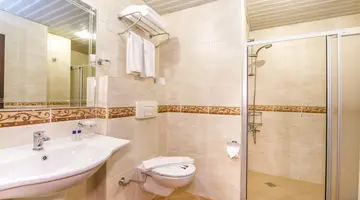 KLEOPATRA ROYAL PALM HOTEL