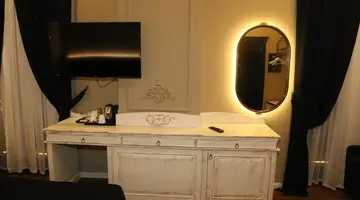 Kloest Hotel