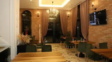KLOEST HOTEL
