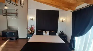 Kloest Hotel