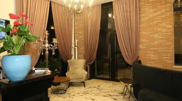 KLOEST HOTEL