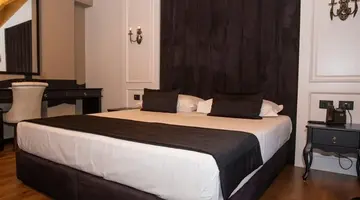 Kloest Hotel