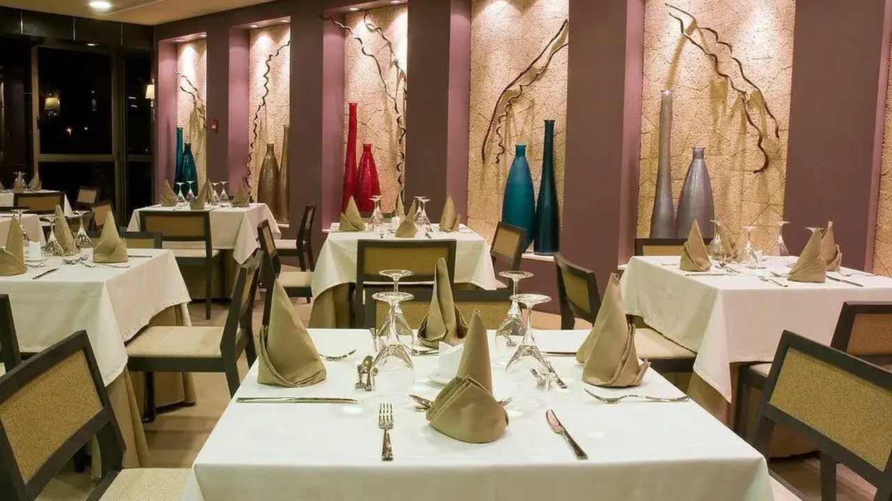 KN Arenas del Mar Beach & Spa Hotel