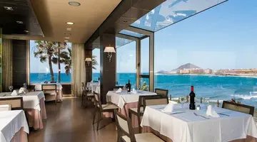KN Arenas del Mar Beach & Spa Hotel