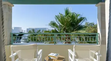 Knossos Beach Bungalows and Suites