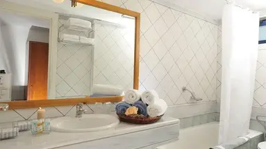 Knossos Beach Bungalows & Suites