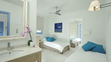 Knossos Beach Bungalows & Suites