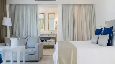 KNOSSOS BEACH BUNGALOWS & SUITES